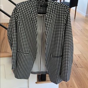 NEW Houndstooth blazer- never been worn.